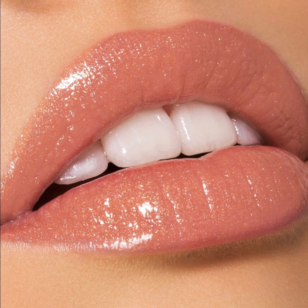 Kylie Cosmetics - sugar plum gloss